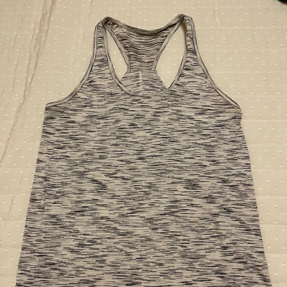 Lululemon Essential Tank